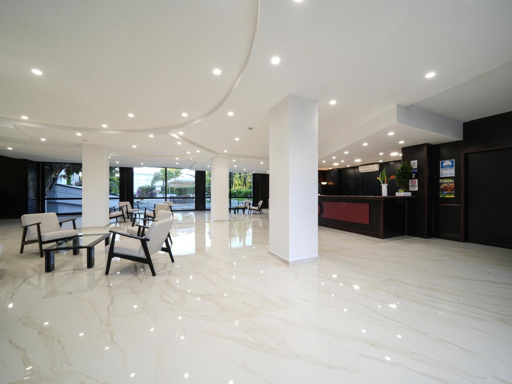 Hotel Club Clorinda Nuova Gestione 2024 Paestum Extérieur photo