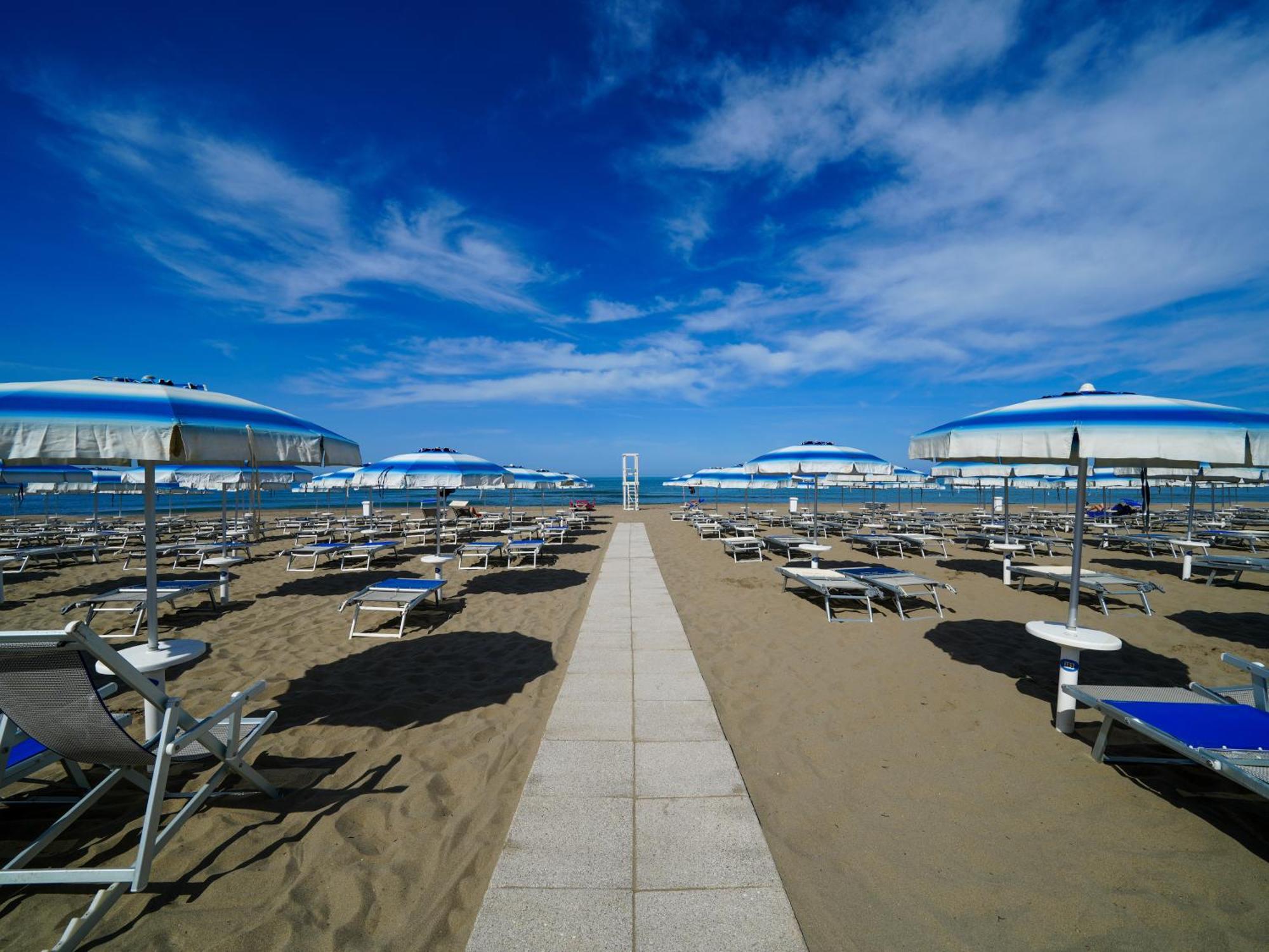 Hotel Club Clorinda Nuova Gestione 2024 Paestum Extérieur photo