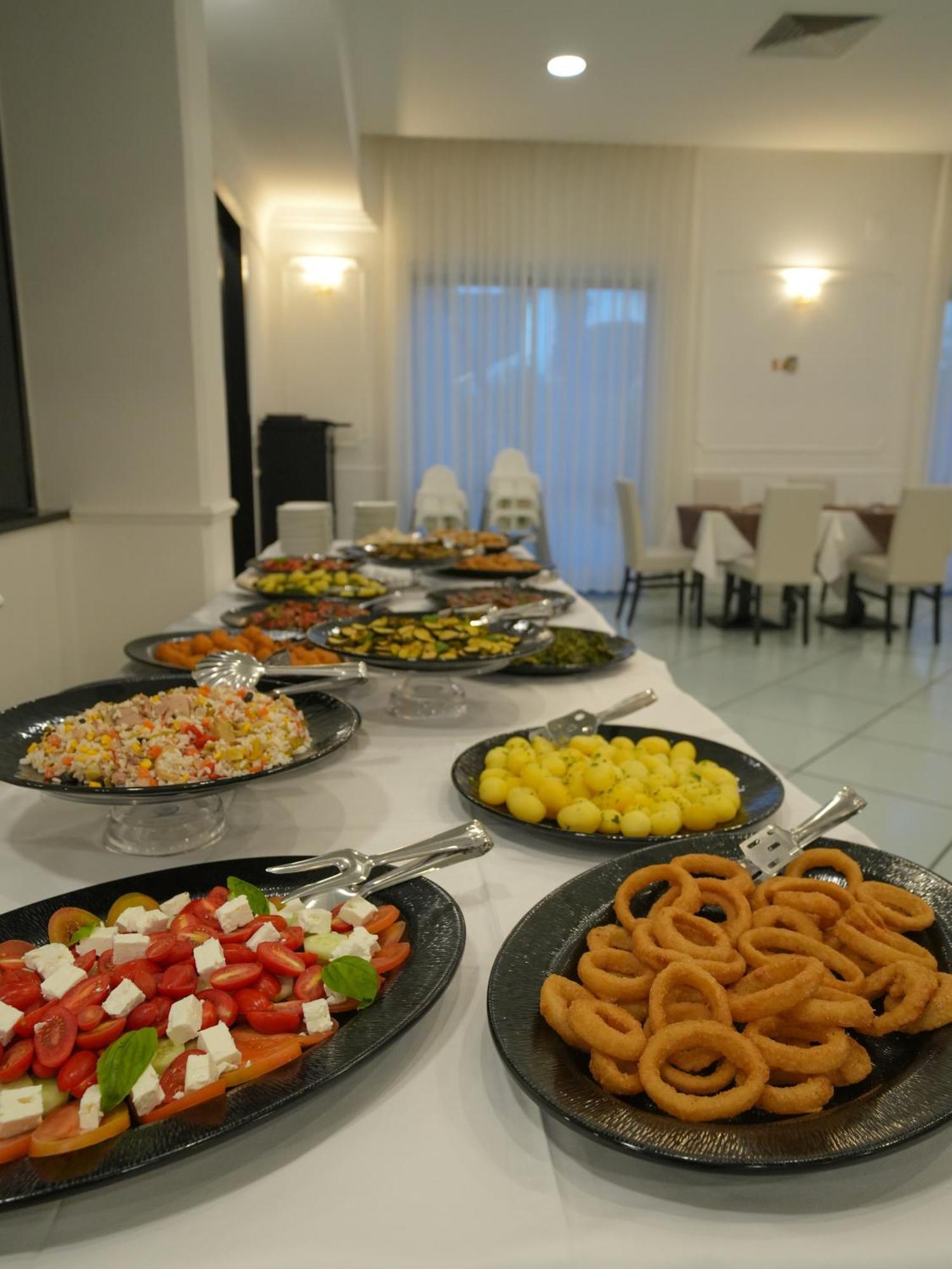 Hotel Club Clorinda Nuova Gestione 2024 Paestum Extérieur photo
