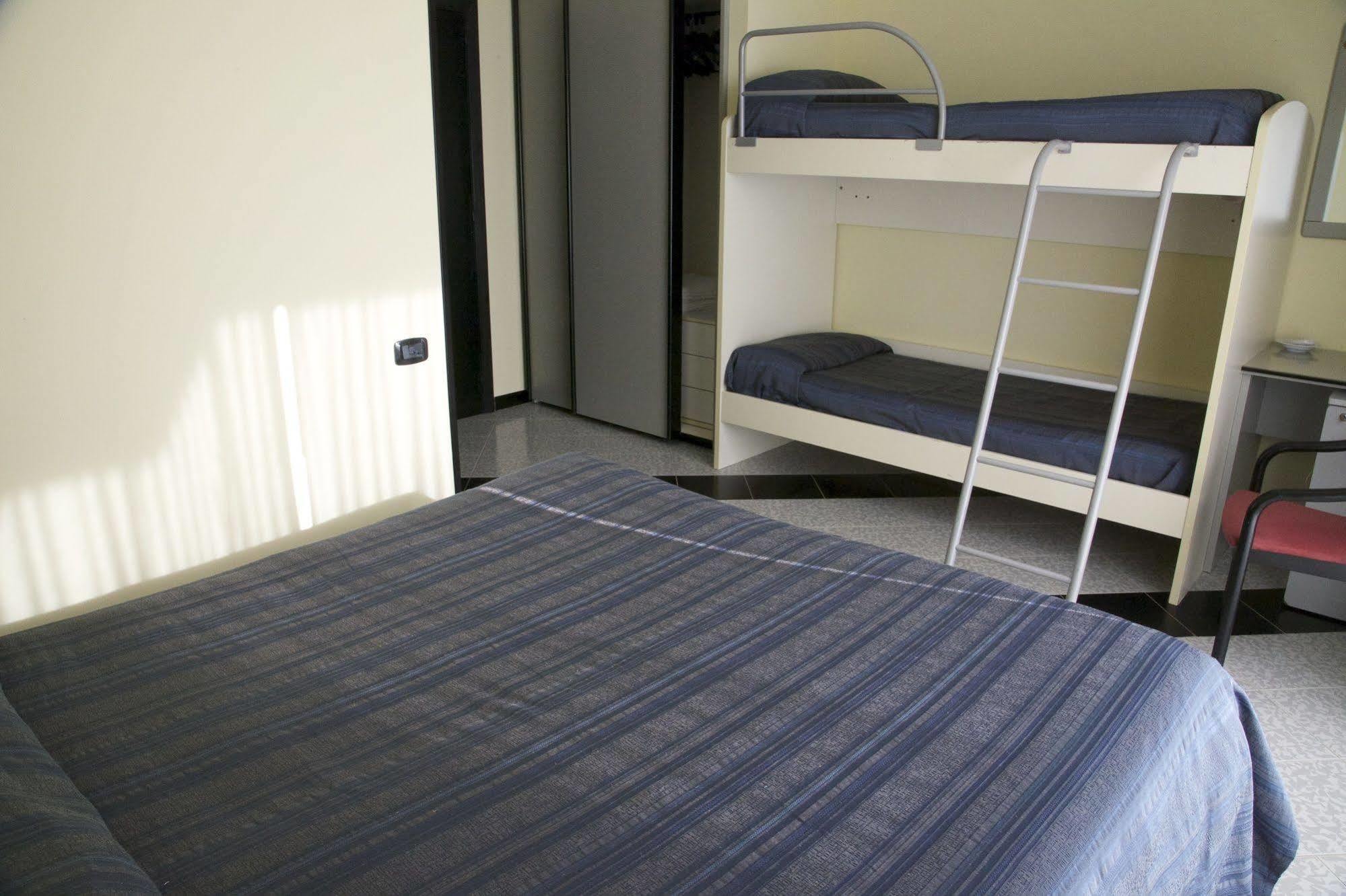 Hotel Club Clorinda Nuova Gestione 2024 Paestum Extérieur photo